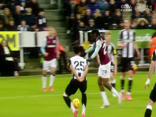 英超聯(lián)賽 狼隊VS伯恩茅斯 20241130