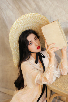 《我们不是亲兄妹》动漫播放