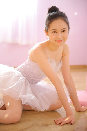 免费观看60分钟高清电视剧两个人