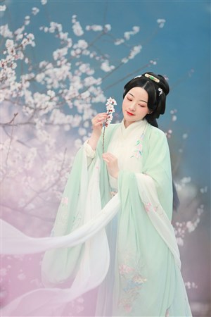 免费观看已满十八岁电视剧高清版播