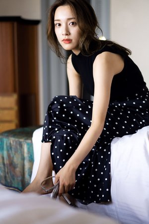 女性高级感大片高清壁纸比有多