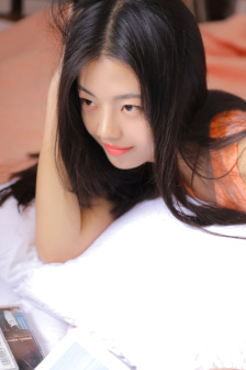 色愁久久久人愁久下一句押韵吗