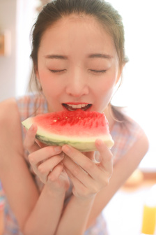 满18岁免费播放高清版电视剧