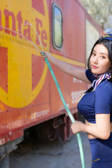 男生为什么喜欢从后面抱女生