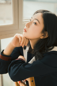 公车上拨开内裤进入青少年