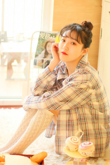 《少女2之春少女6》