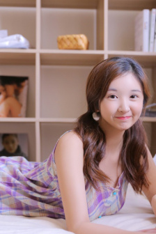 劳拉1986年意大利