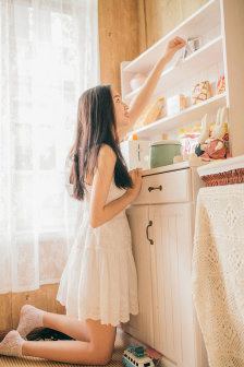 荫蒂每天被三个男人添动漫